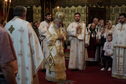 Duminica vindecării orbului din naştere la Catedrala Arhiepiscopală din Galaţi – fotografia 5