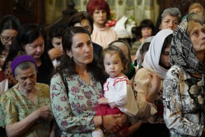 Duminica vindecării orbului din naştere la Catedrala Arhiepiscopală din Galaţi – fotografia 13
