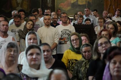 Duminica vindecării orbului din naştere la Catedrala Arhiepiscopală din Galaţi – fotografia 17