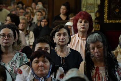 Duminica vindecării orbului din naştere la Catedrala Arhiepiscopală din Galaţi – fotografia 18
