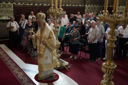 Duminica vindecării orbului din naştere la Catedrala Arhiepiscopală din Galaţi – fotografia 29