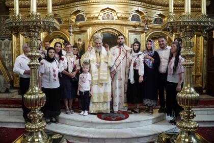 Duminica vindecării orbului din naştere la Catedrala Arhiepiscopală din Galaţi – fotografia 45
