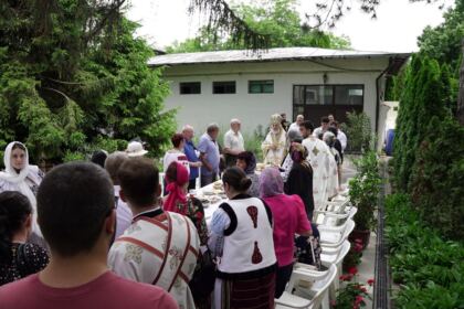 Duminica vindecării orbului din naştere la Catedrala Arhiepiscopală din Galaţi – fotografia 55