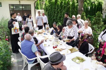 Duminica vindecării orbului din naştere la Catedrala Arhiepiscopală din Galaţi – fotografia 69