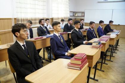 Examen de certificare a competenţelor profesionale la Seminarul Teologic „Sfântul Andrei“ din Galaţi – fotografia 24