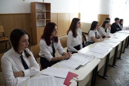 Examen de certificare a competenţelor profesionale la Seminarul Teologic „Sfântul Andrei“ din Galaţi – fotografia 33