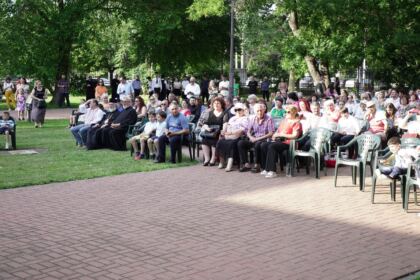 Serbarea elevilor seminarişti gălăţeni – fotografia 9