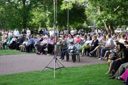 Serbarea elevilor seminarişti gălăţeni – fotografia 17