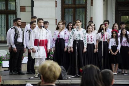Serbarea elevilor seminarişti gălăţeni – fotografia 31