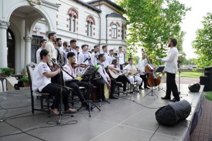Serbarea elevilor seminarişti gălăţeni – fotografia 38