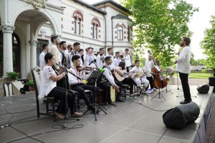 Serbarea elevilor seminarişti gălăţeni – fotografia 40