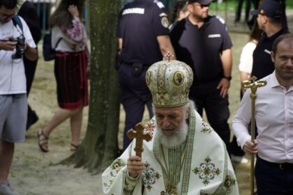 Pelerinajul tinerilor la hramul Mănăstirii Buciumeni – fotografia 20