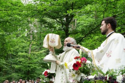 Pelerinajul tinerilor la hramul Mănăstirii Buciumeni – fotografia 72