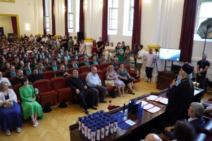 Cursul festiv al absolvenţilor Facultăţii de Istorie, Filosofie şi Teologie din Galaţi – fotografia 34
