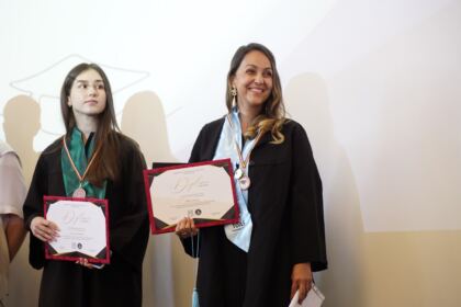 Cursul festiv al absolvenţilor Facultăţii de Istorie, Filosofie şi Teologie din Galaţi – fotografia 43
