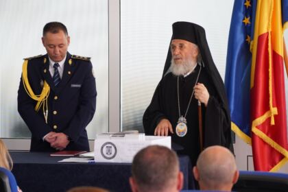 Rugăciune, recunoştinţă şi filantropie la Penitenciarul Galaţi – fotografia 12