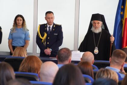Rugăciune, recunoştinţă şi filantropie la Penitenciarul Galaţi – fotografia 15