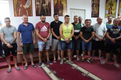 Rugăciune, recunoştinţă şi filantropie la Penitenciarul Galaţi – fotografia 30