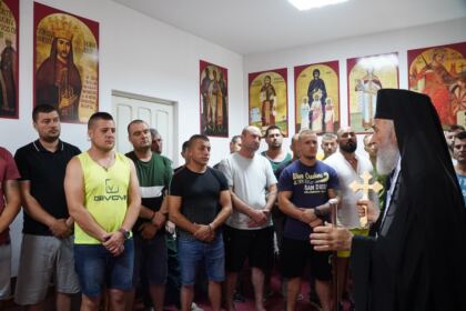 Rugăciune, recunoştinţă şi filantropie la Penitenciarul Galaţi – fotografia 37