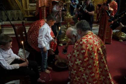 Rugăciune şi filantropie la Catedrala Arhiepiscopală din Galaţi – fotografia 29