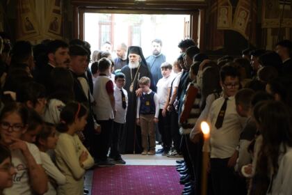 Momente de recunoştinţă pentru Episcopul Melchisedec Ştefănescu, la Seminarul Teologic din Galaţi – fotografia 6