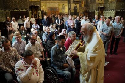 Rugăciune, comuniune şi manifestare a iubirii fraterne în Arhiepiscopia Dunării de Jos – fotografia 10