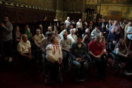 Rugăciune, comuniune şi manifestare a iubirii fraterne în Arhiepiscopia Dunării de Jos – fotografia 22
