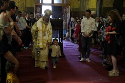 Rugăciune, comuniune şi manifestare a iubirii fraterne în Arhiepiscopia Dunării de Jos – fotografia 24