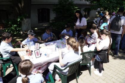 Zi de mare bucurie pentru copii la Aşezământul „Sf. Vasile cel Mare“ – fotografia 32