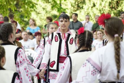 Manifestări cultural-artistice de Ziua Copilului la Galaţi – fotografia 10