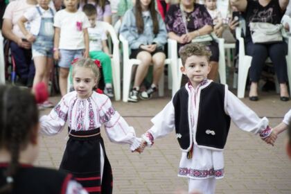 Manifestări cultural-artistice de Ziua Copilului la Galaţi – fotografia 14