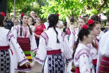 Manifestări cultural-artistice de Ziua Copilului la Galaţi – fotografia 25