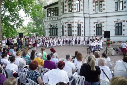 Manifestări cultural-artistice de Ziua Copilului la Galaţi – fotografia 33
