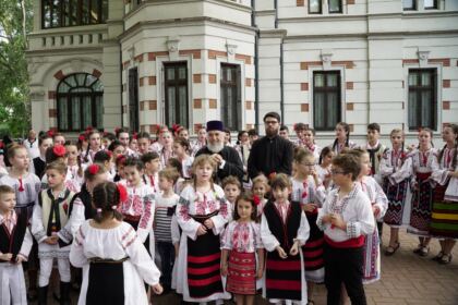 Manifestări cultural-artistice de Ziua Copilului la Galaţi – fotografia 52