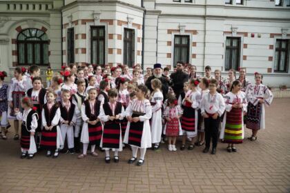 Manifestări cultural-artistice de Ziua Copilului la Galaţi – fotografia 53