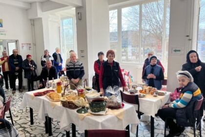 Rugăciune şi faptă milostivă în Duminica Înfricoşătoarei Judecăţi – fotografia 7