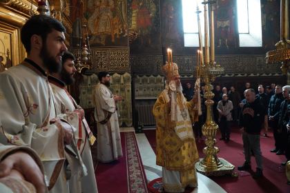 Rugăciune şi faptă milostivă în Duminica Înfricoşătoarei Judecăţi – fotografia 5