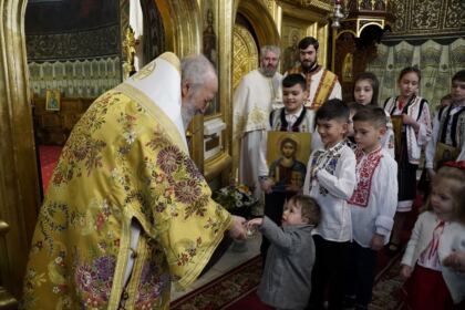 Duminica Ortodoxiei sărbătorită în Arhiepiscopia Dunării de Jos – fotografia 30