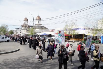 Ediţia a 14-a a „Marşului pentru viaţă“ în Arhiepiscopia Dunării de Jos – fotografia 6
