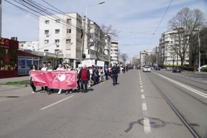 Ediţia a 14-a a „Marşului pentru viaţă“ în Arhiepiscopia Dunării de Jos – fotografia 9