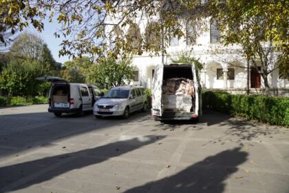 Daruri pentru sinistraţii din judeţul Galaţi din partea Mănăstirii Hadâmbu – fotografia 16