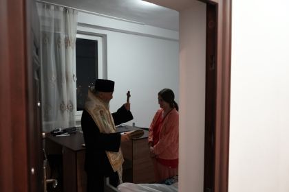Căminele Universităţii „Dunărea de Jos” din Galaţi au fost binecuvântate – fotografia 40