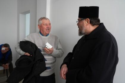 Caravană medicală şi daruri pentru sinistraţi – fotografia 19