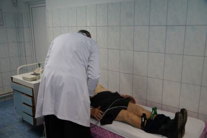 Caravane medicale în localităţile Cuza Vodă şi Cudalbi – fotografia 16