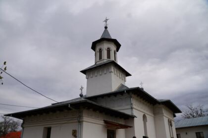 Caravane medicale în localităţile Cuza Vodă şi Cudalbi – fotografia 20