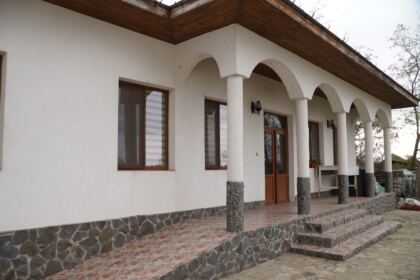 Caravane medicale în localităţile Cuza Vodă şi Cudalbi – fotografia 21