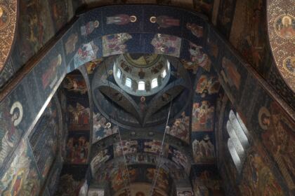Slujire arhierească şi caravane medicale în Arhiepiscopia Dunării de Jos – fotografia 6