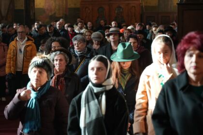 Slujire arhierească şi caravane medicale în Arhiepiscopia Dunării de Jos – fotografia 23