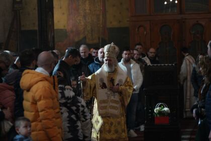 Slujire arhierească şi caravane medicale în Arhiepiscopia Dunării de Jos – fotografia 25