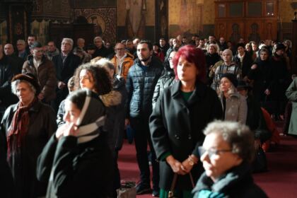 Slujire arhierească şi caravane medicale în Arhiepiscopia Dunării de Jos – fotografia 30